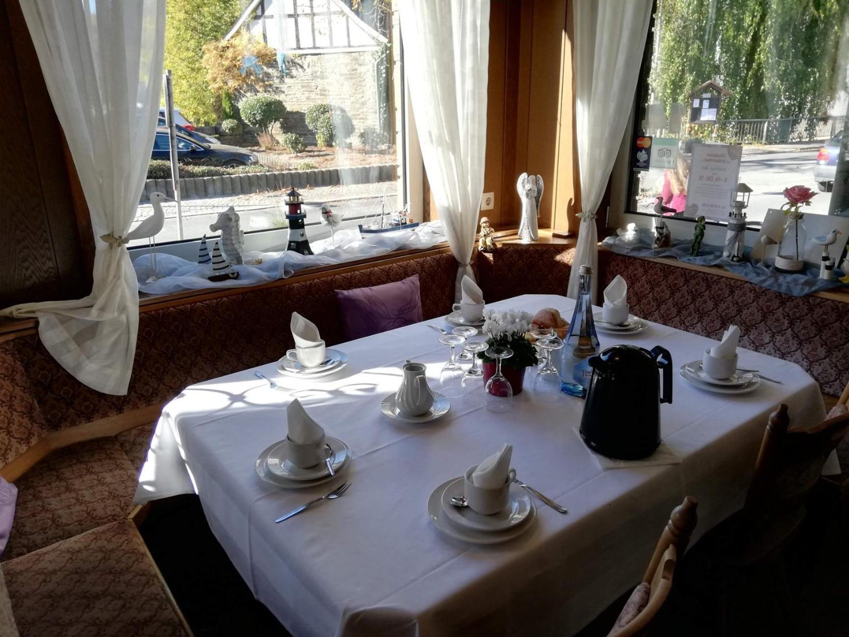Hotel-Restaurant Denklinger-Hof Reichshof Eksteriør billede